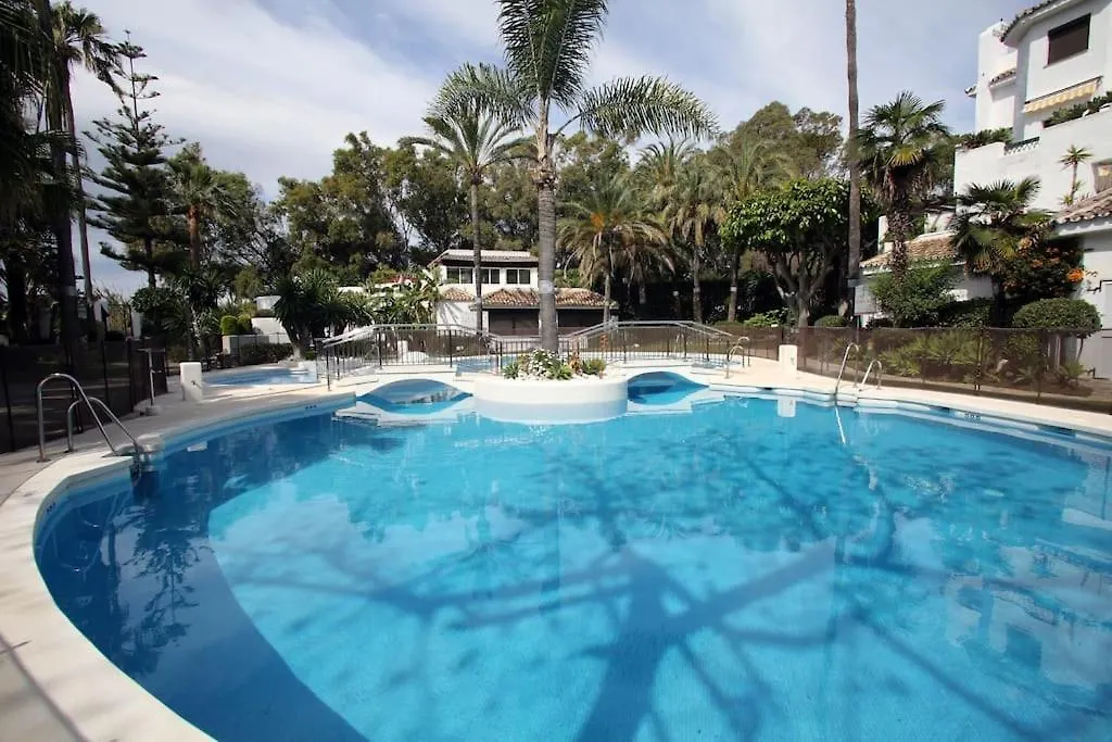 Mar & Pe Apartment Marbella 0*,  Spain