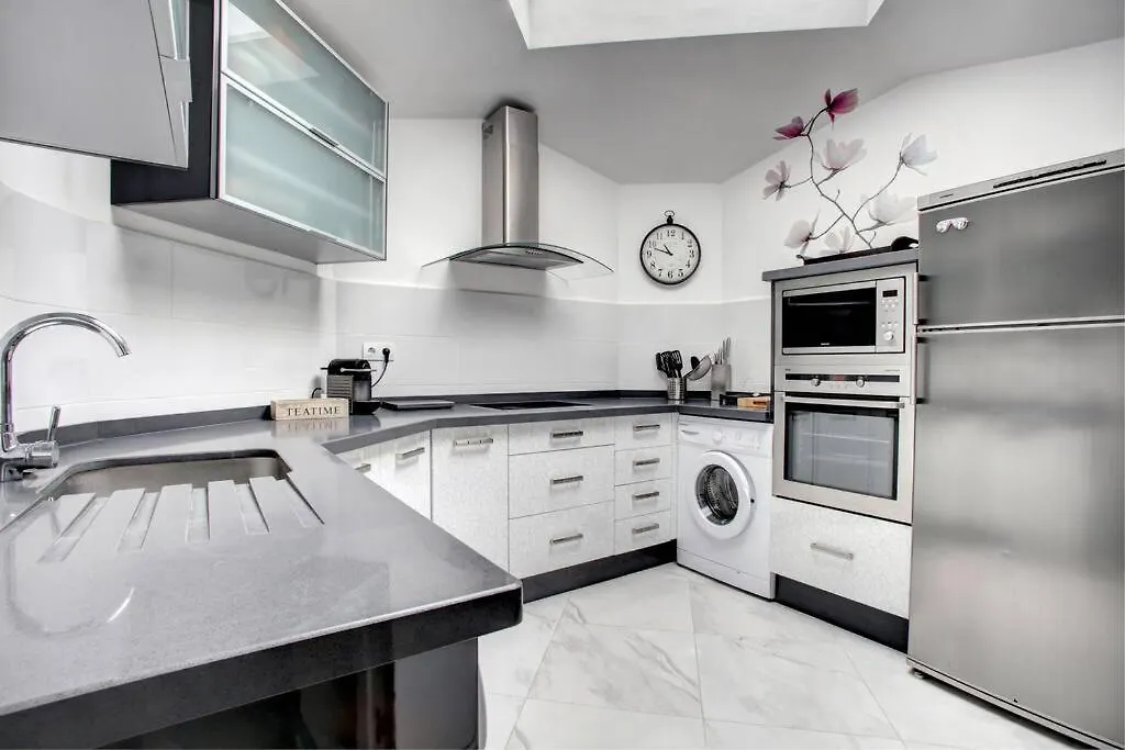 Mar & Pe Apartment Marbella Spain